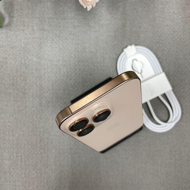 iPhone 16Pro 256GB �ǥ����ȥ����˥��� ����SIM�ե꡼ ����̵��