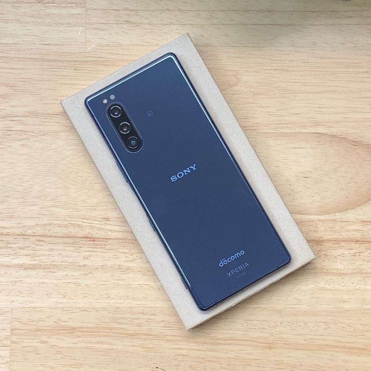 Xperia 5  SO-01M 64GB �֥롼 ����SIM�ե꡼ ����̵��