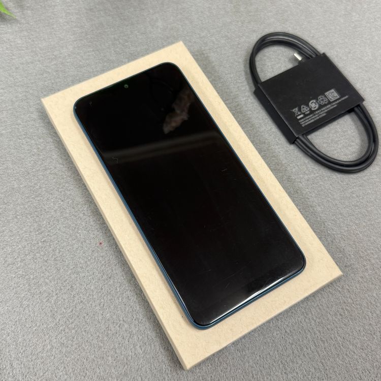 Arrows We2 64Gb ���꡼�� ������ SIM�ե꡼����̵��