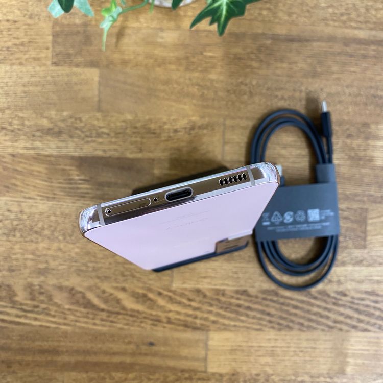 Galaxy S22 256GB �ԥ󥯥������ ������SIM�ե꡼����̵��