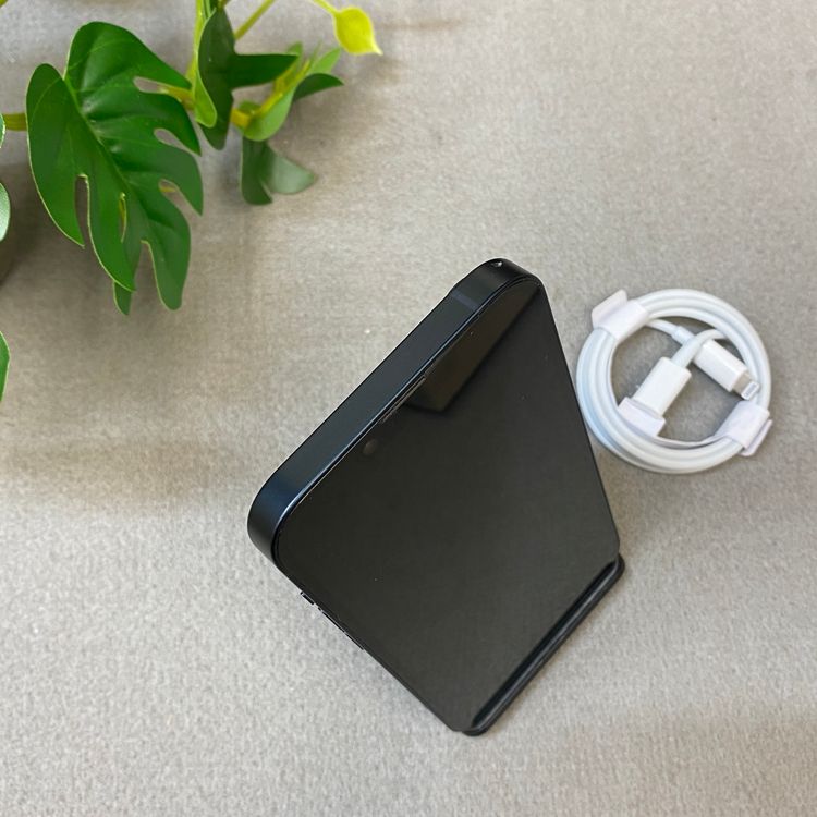 �Хåƥ꡼ 87�� iPhone 14 128GB �ߥåȥ饤�� ������SIM�ե꡼ ����̵��