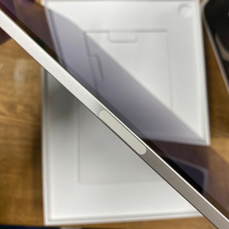 iPad Air(��5����) M1 64GB �������饤�� Wi-Fi��ǥ� ����̵��
