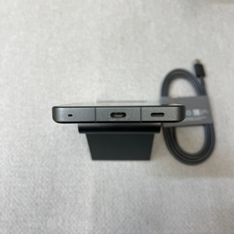 AQUOS R8 Pro 256GB �֥�å� ������ SIM�ե꡼����̵��