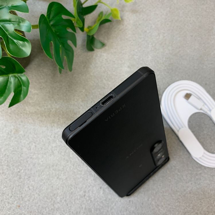 Sony Xperia 1 VI SO-51E 256GB �֥�å� �ɥ����� SIM�ե꡼����̵��