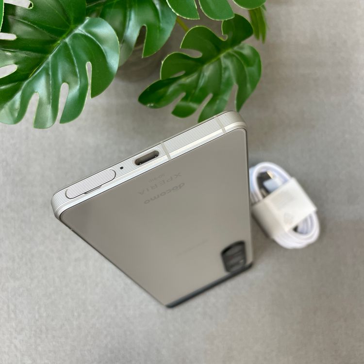 Sony Xperia 1 V SO-51D 256GB ����С� �ɥ����� SIM�ե꡼����̵��