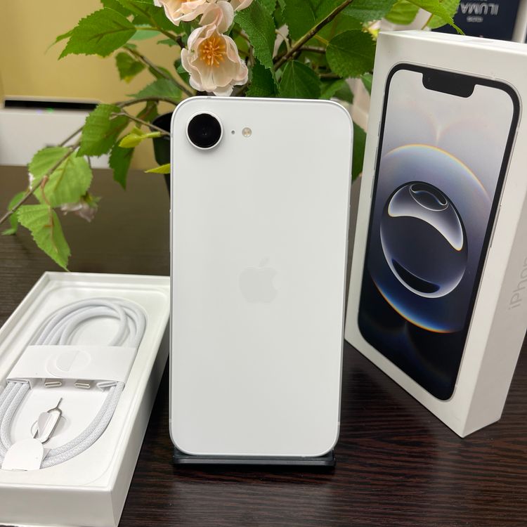 iPhone 16e 128GB ۥ磻ȹSIMե꡼ ̵