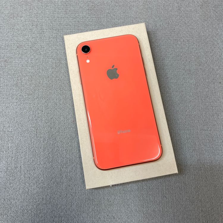 iPhone XR 64GB ������� ������ SIM�ե꡼����̵��