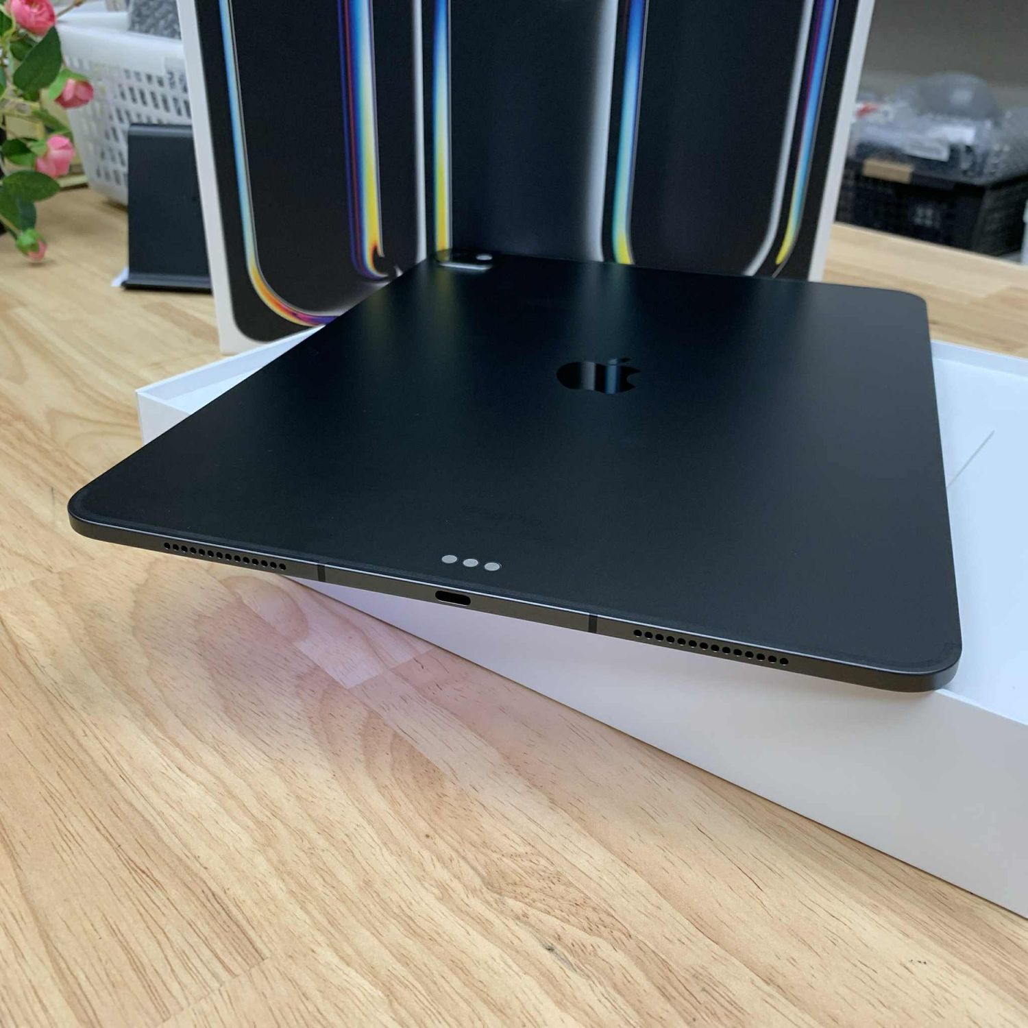 13インチ iPadPro M4 2TB セルラー スペースブラック(標準ガラス Apple iPad Pro 13インチ (M4) Wi-Fi 2TB Nano-texture