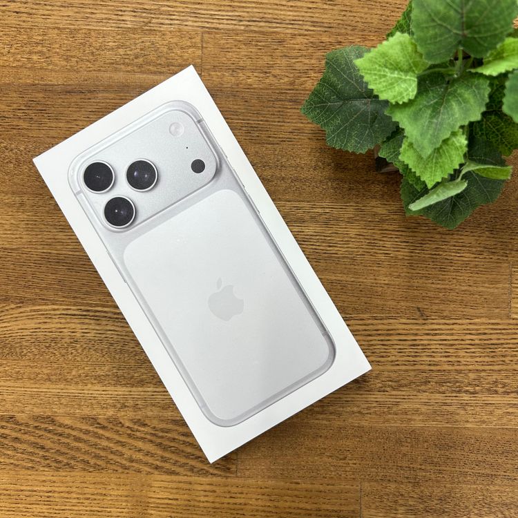 ʡ̤ iPhone 17 Pro 256GB С  SIMե꡼ ̵