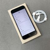�Хåƥ꡼ 99% iPhone SE3 64GB �������饤�� ������ SIM�ե꡼ ����̵��