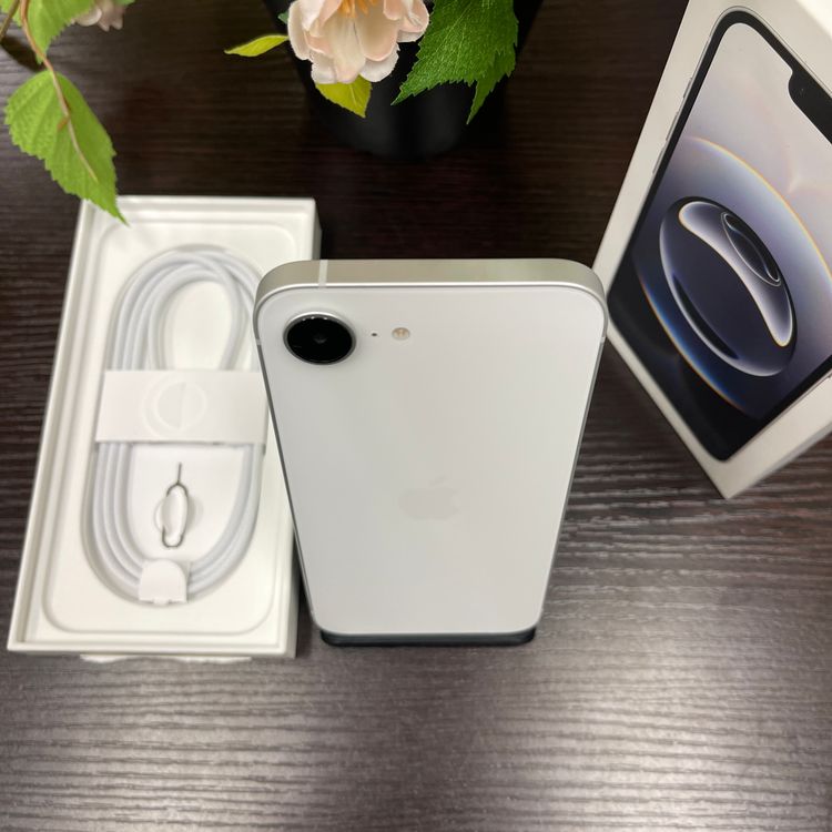 iPhone 16e 128GB ۥ磻ȹSIMե꡼ ̵