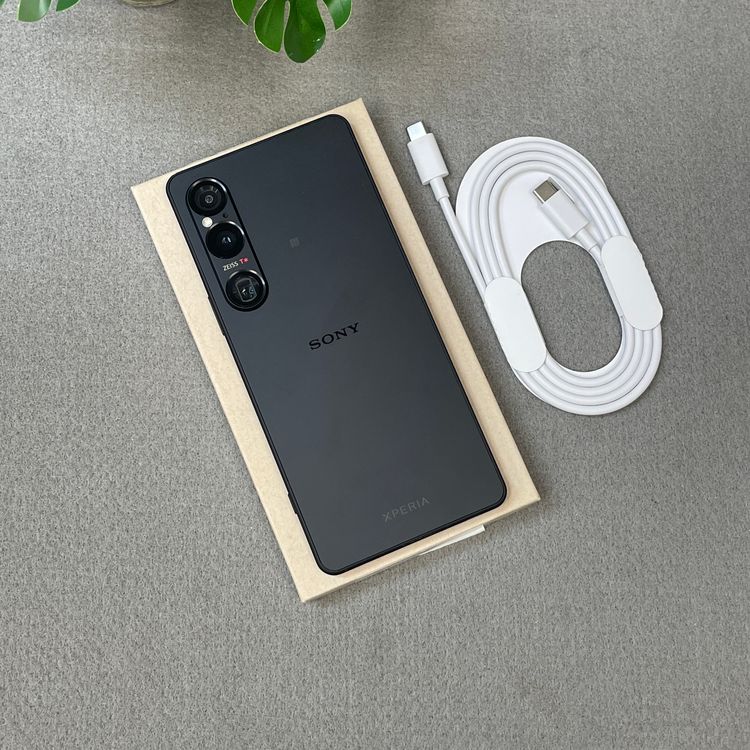 Sony Xperia 1 VI SO-51E 256GB �֥�å� ������ SIM�ե꡼����̵��