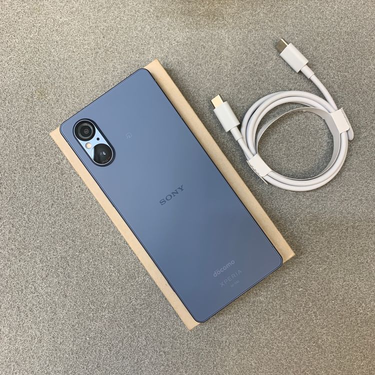 Xperia 5 V SO-53D 128GB �֥롼 �ɥ����� SIM�ե꡼ ����̵��