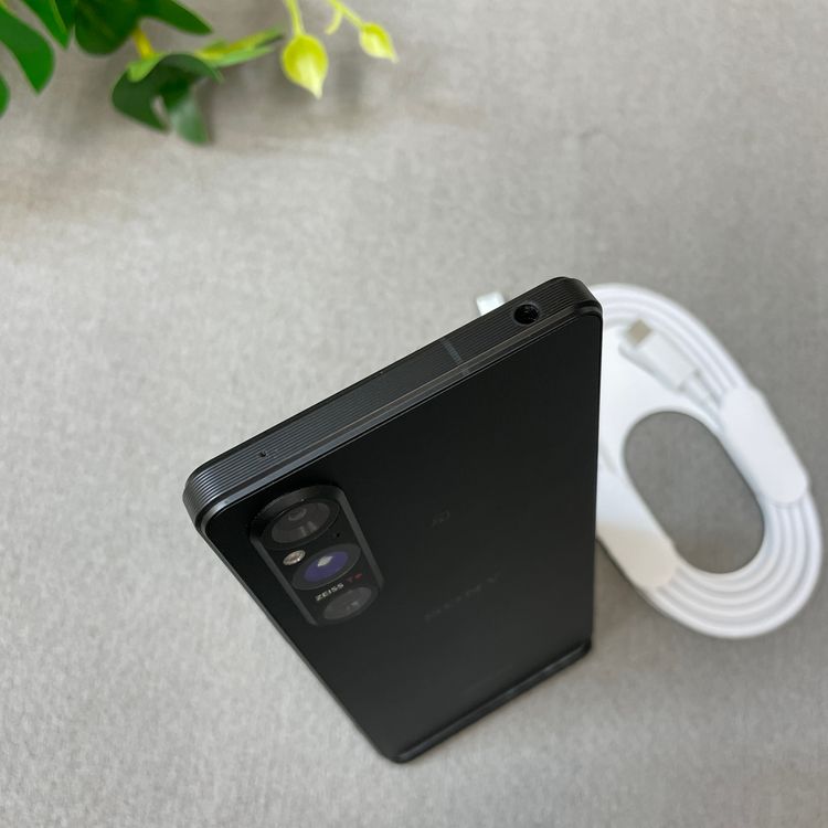 Sony Xperia 1 V SO-51D 256GB �֥�å� ������ SIM�ե꡼����̵��