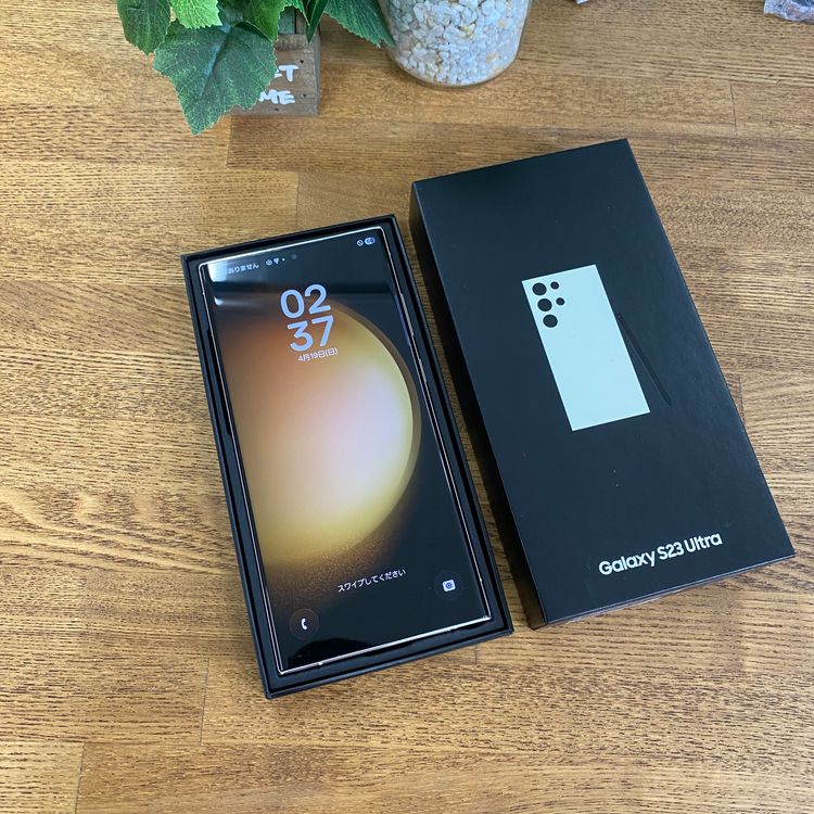 ����Ʊ��Galaxy S23 Ultra 256GB ���꡼�����SIM�ե꡼ ����̵��