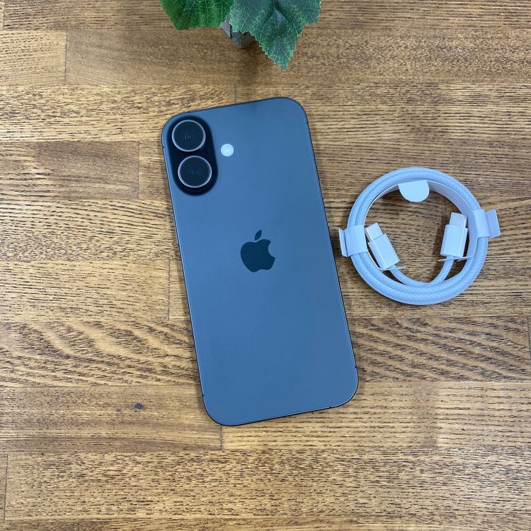 ����Ʊ��iPhone 17 256GB �֥�å� ������ SIM�ե꡼ ����̵��