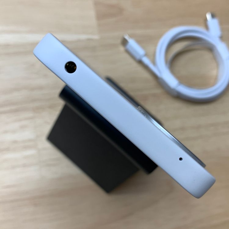 AQUOS Wish4 SH-52E �業  NTT�ɥ�����SIM�ե꡼����̵��