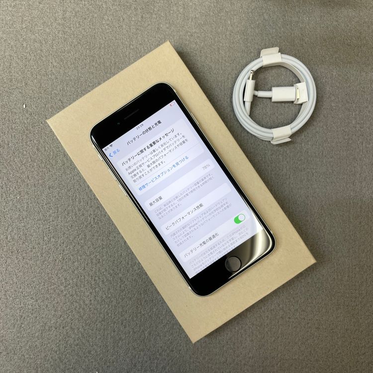 iPhone SE2 64Gb �ۥ磻�� ������ SIM�ե꡼ ����̵�� 31242