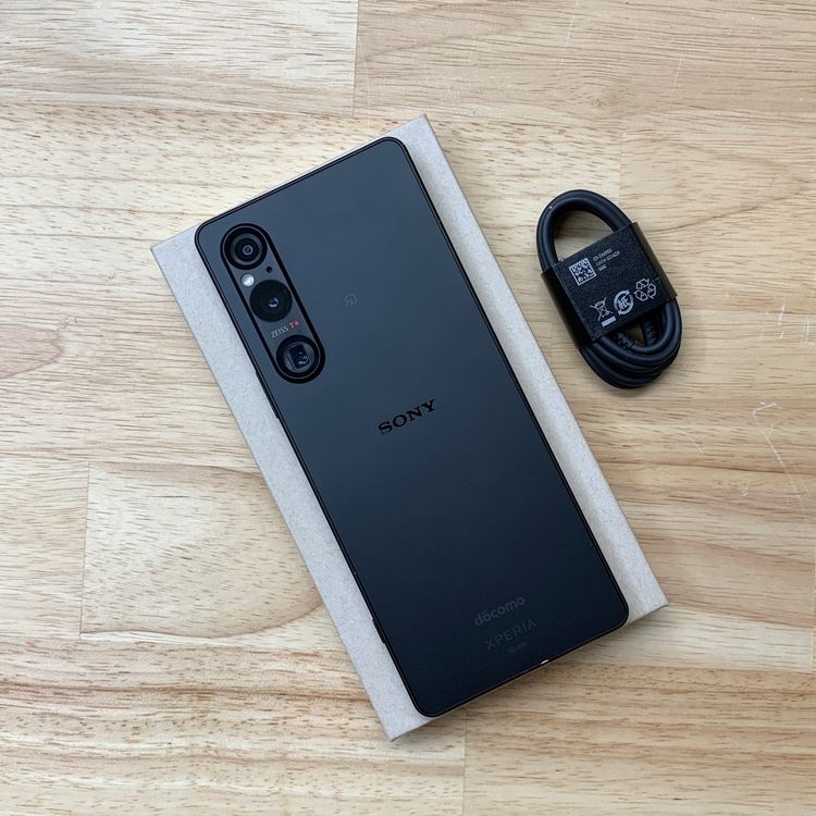 Sony Xperia 1 V SO-51D 256GB �֥�å� ������ SIM�ե꡼����̵��