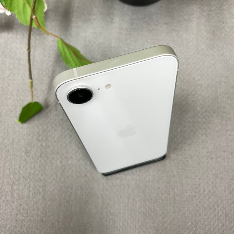 Ʊ iPhone 16e 128GB ۥ磻 SIMե꡼̵