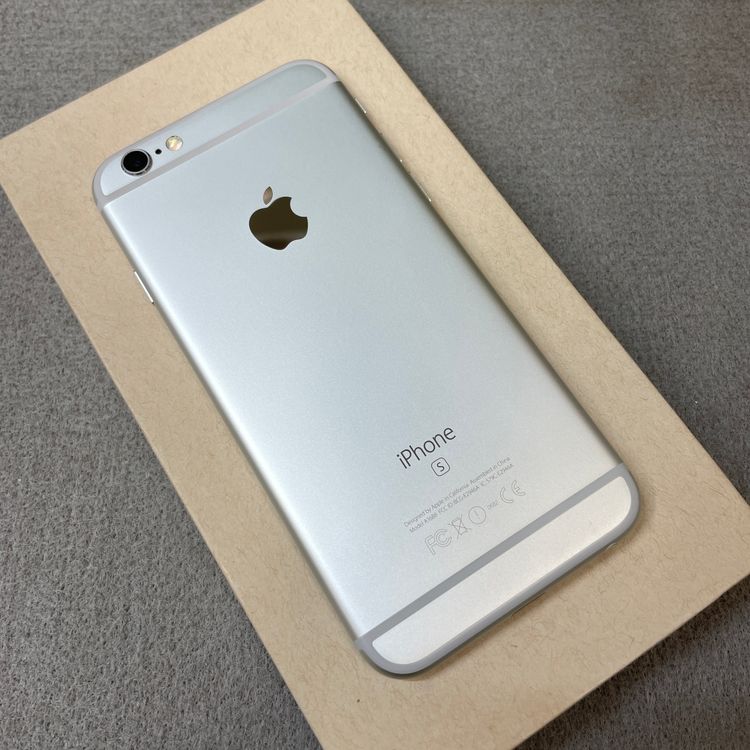 �Хåƥ꡼100% iPhone 6s 16GB ����С� ������ SIM�ե꡼����̵��