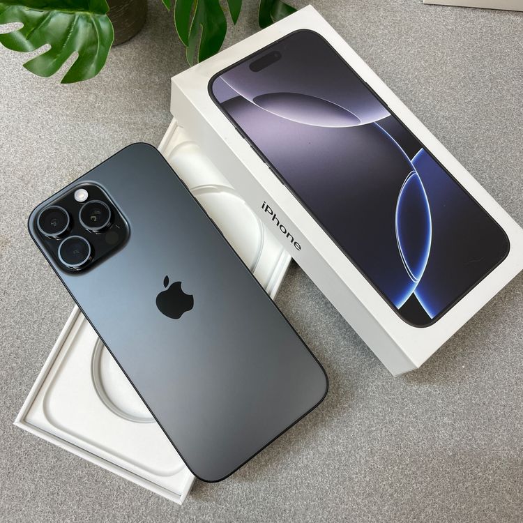 �Хåƥ꡼ 94% iPhone 16Pro Max 512GB �֥�å� ������ SIM�ե꡼