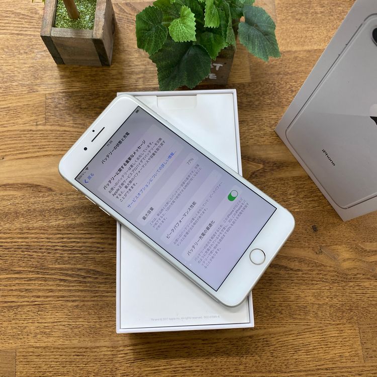 iPhone8 Plus 256GB ����С�����SIM�ե꡼ ����̵��