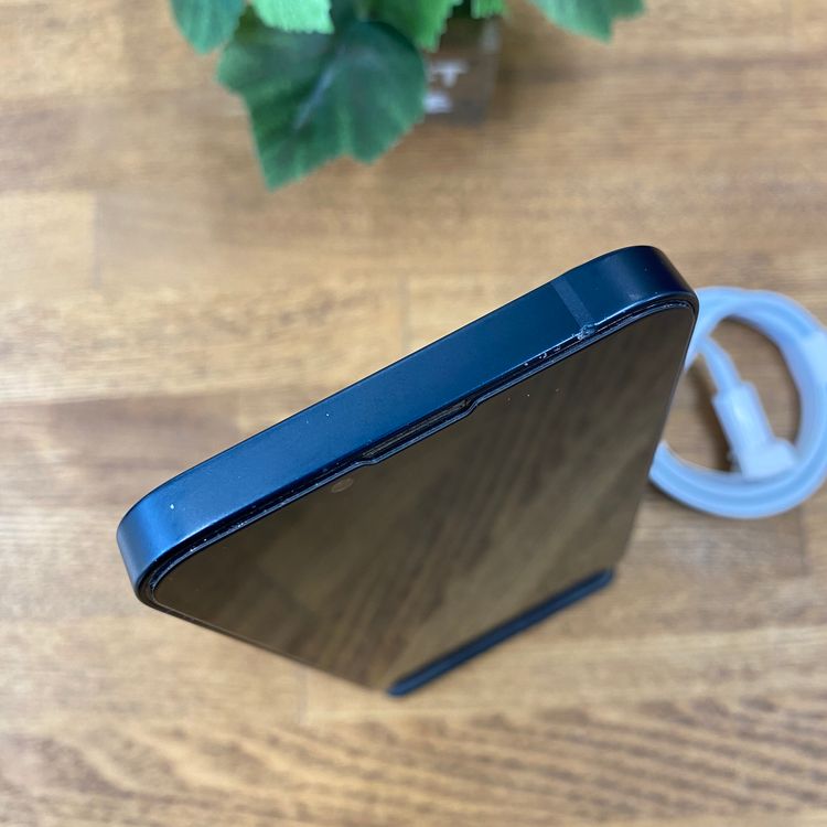 �Хåƥ꡼ 87% iPhone13 �ߥåɥʥ��� 256GB ����SIM�ե꡼ ����̵��