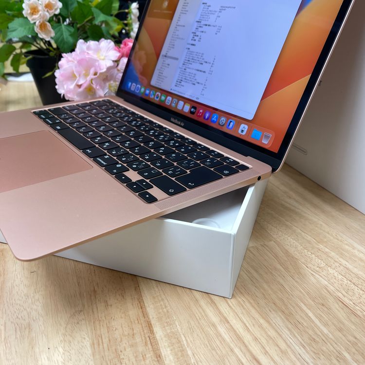 MacBook Air 13 M1å 512GB 2020ǯ ̵ RQ6LD
