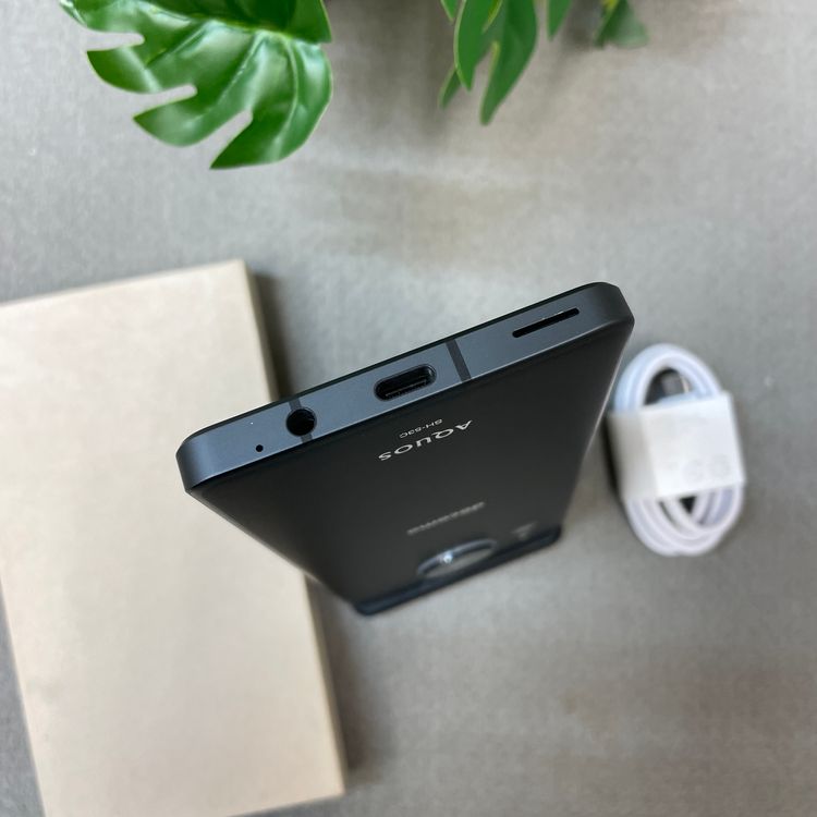 AQUOS sense7 128GB �֥�å� ������ SIM�ե꡼ ����̵��