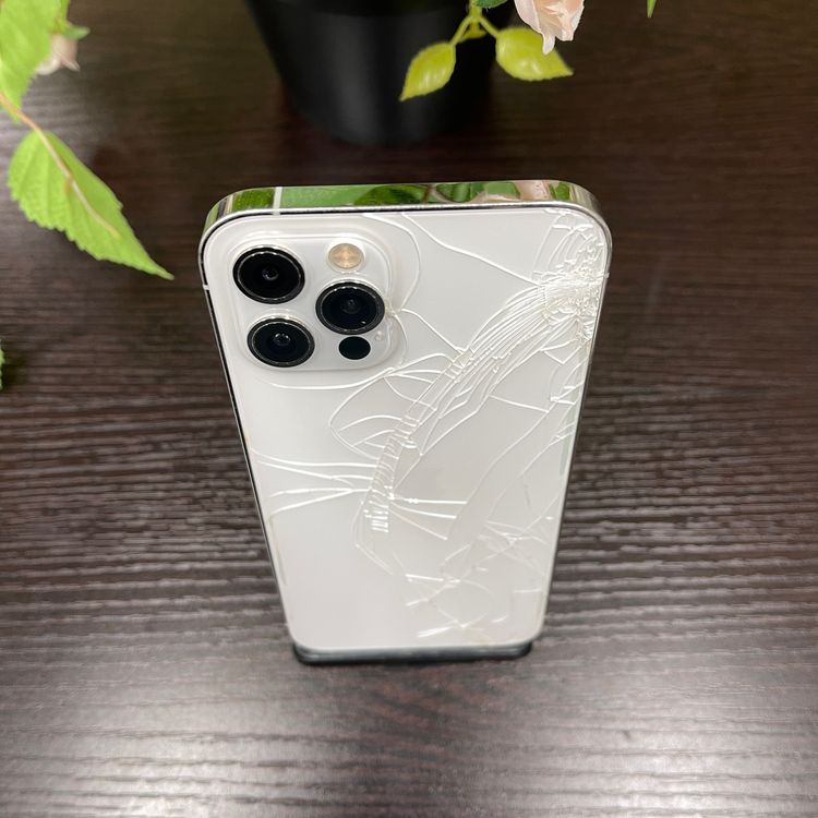 iPhone 12Pro 256GB シルバー 国内SIMフリー 送料無料