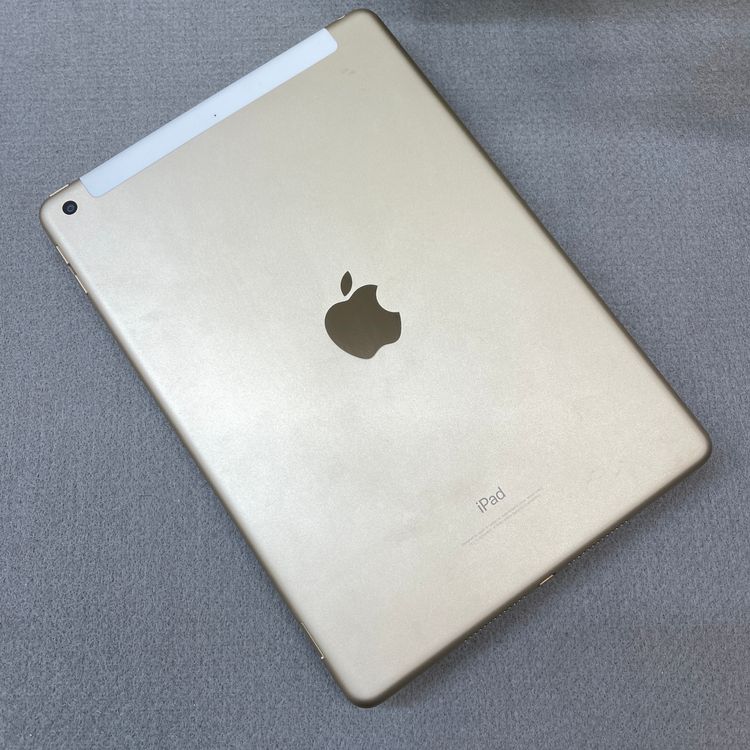 �Хåƥ꡼94% iPad �裵���� 32GB ������� WiFi + Cellular ����̵��
