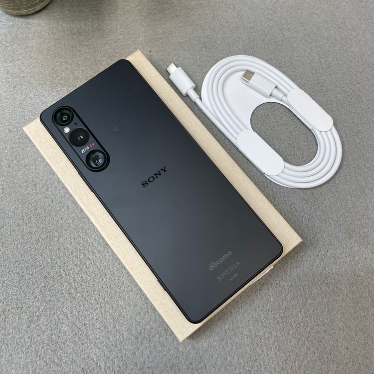 Sony Xperia 1 V SO-51D 256GB �֥�å� ������ SIM�ե꡼����̵��