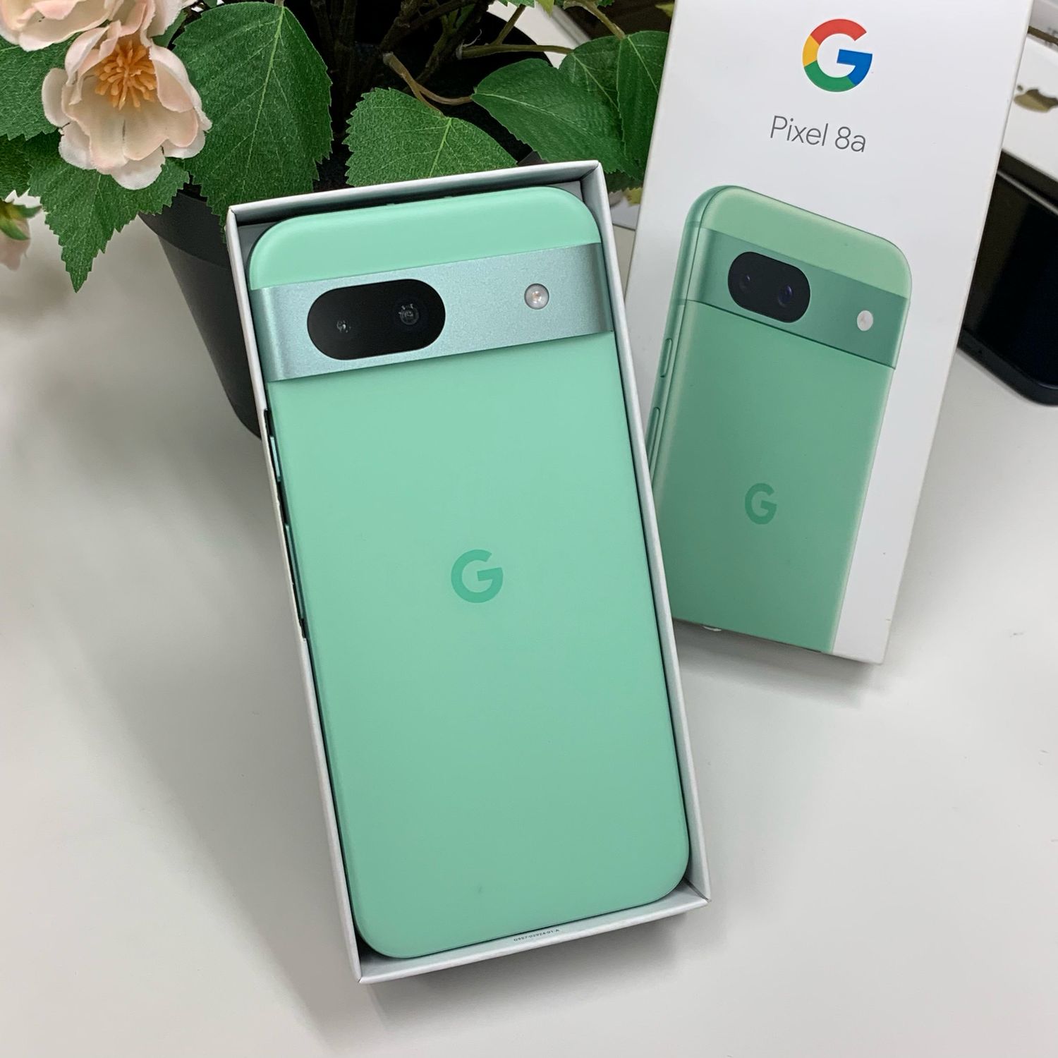 美品!pixel 8a グリーン ムスビー|Google Pixel 8a 128GB グリーン Softbank版SIMフリー