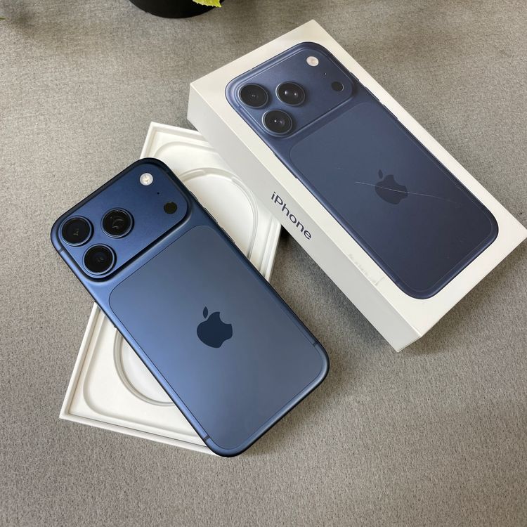 ����Ʊ�� iPhone 17Pro 512GB �ǥ����ץ֥롼������ SIM�ե꡼����̵��