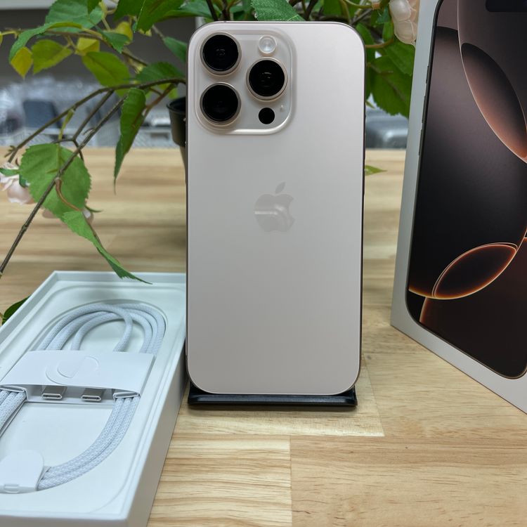 Ʊ iPhone16Pro 128GB ǥ  SIMե꡼ ̵