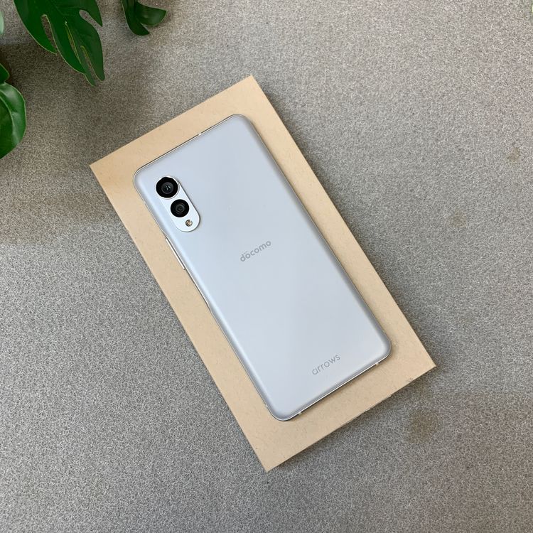 arrows N F-51C 128GB �ۥ磻�� ������ SIM�ե꡼ ����̵��