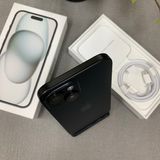 �Хåƥ꡼100% iPhone 15 128GB �֥�å������� SIM�ե꡼����̵��