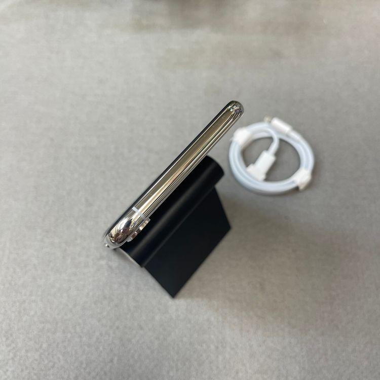 iPhone XS Max 64GB �ۥ磻�� ����SIM�ե꡼ ����̵��