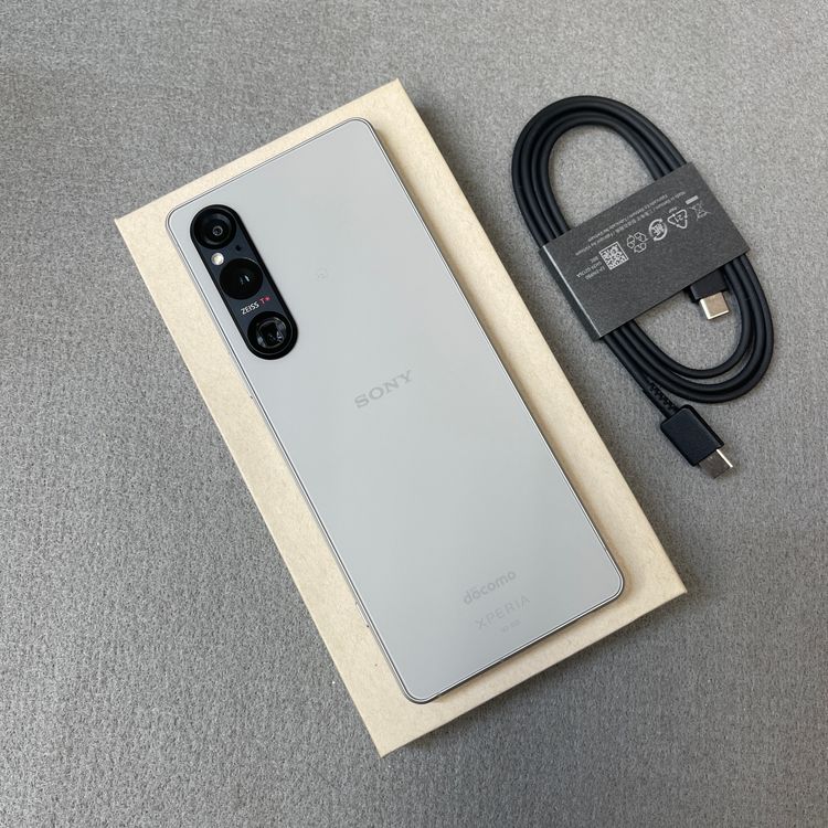 ����Ʊ�� Xperia1 V 256GB �ץ���ʥ���С� ������SIM�ե꡼ ����̵��