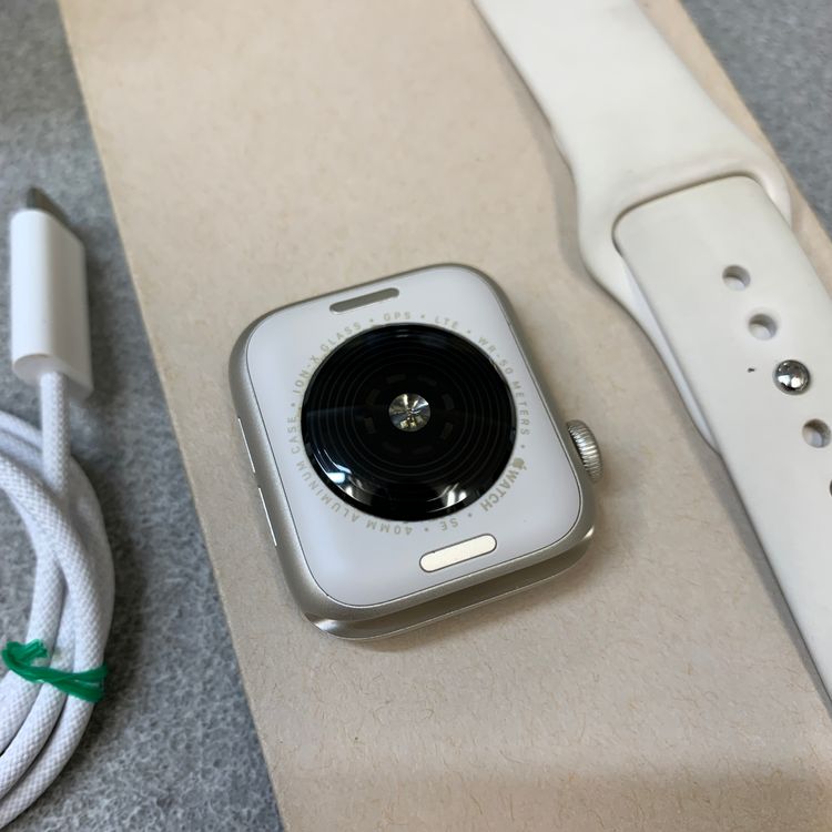 �Хåƥ꡼ 99% Apple Watch SE2 40mm GPS + Cellular��ǥ�