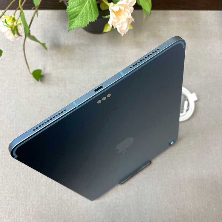 �Хåƥ꡼ 100% iPad Air 5 M1 256GB �֥롼 WiFi + Cellular