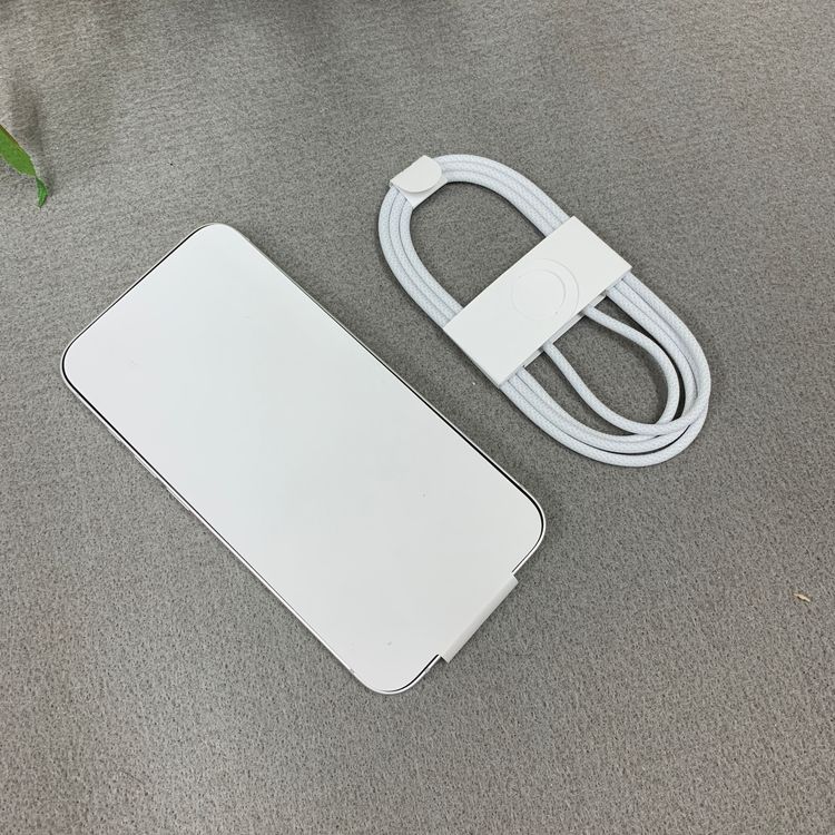 ���ʡ�̤���� iPhone 16e 512GB �ۥ磻�� ������SIM�ե꡼ ����̵��