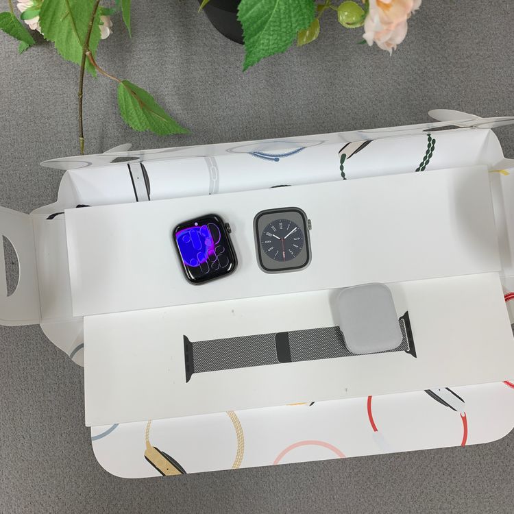 Apple Watch Series 8 GPS + Cellularǥ 34523