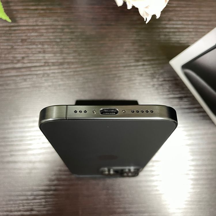 iPhone 15Pro 256GB �֥�å� ����SIM�ե꡼ ����̵��