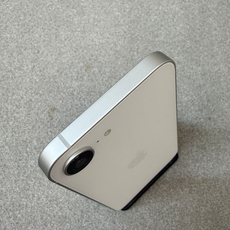 �Хåƥ꡼100% iPhone 16e 128GB �ۥ磻�� ������SIM�ե꡼����̵��