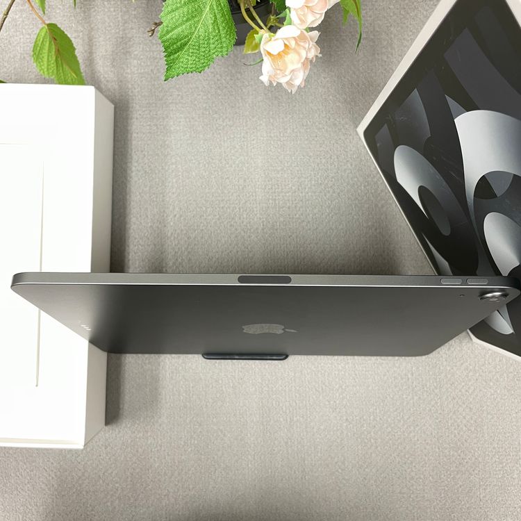 Ʊ iPad Air(5) 256GB ڡ쥤 Wi-Fi ǥ ̵