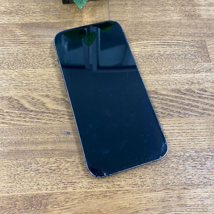 ����� iPhone 14Pro  ����̵