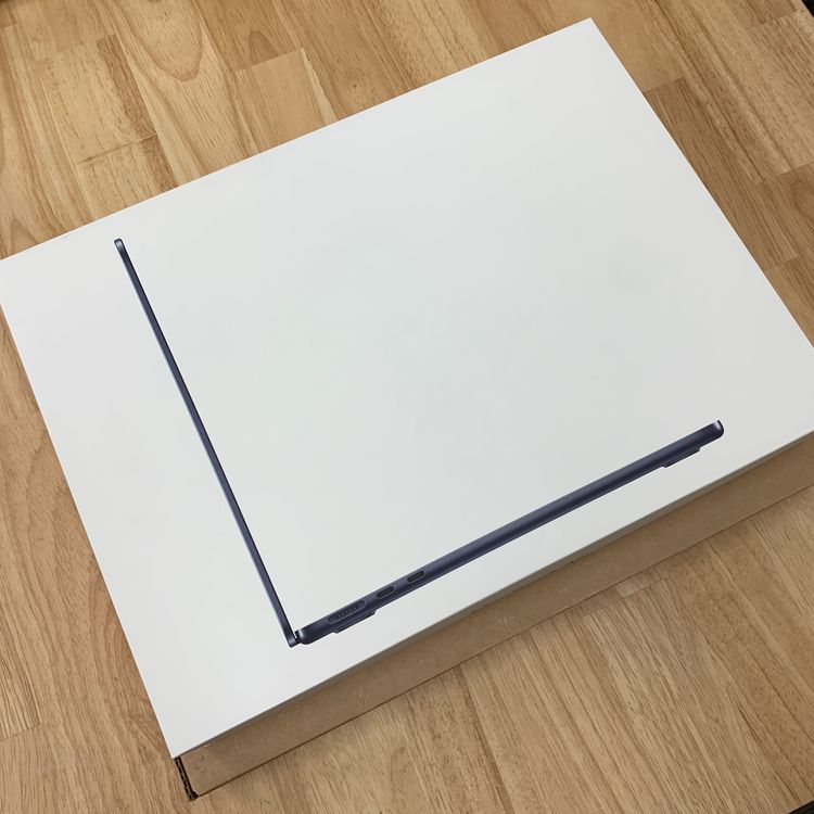 ʡ̤ MacBook Air M3å 13 512GB ߥåɥʥ Q2VWT