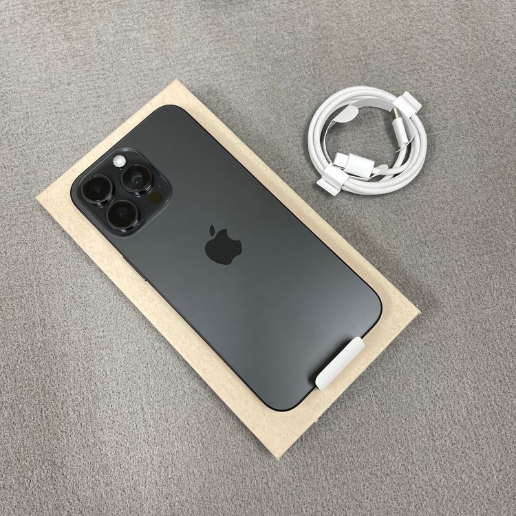 ���ʡ�̤���� iPhone 15ProMax 256GB �֥�å� ������ SIM�ե꡼